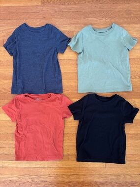 Cat & Jack 4-Pack Short Sleeve Tees in Navy, Sage, Coral & Black
